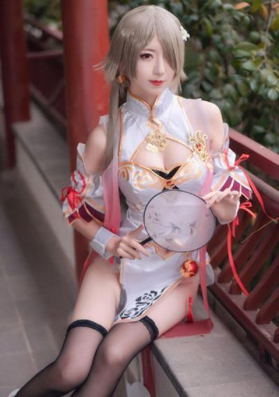 欧美美妆博主_BD英语高清在线观看